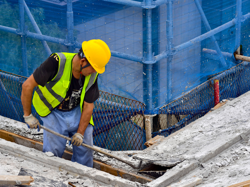 節(jié)日我在崗丨致敬奮戰(zhàn)一線的公司建設(shè)者們